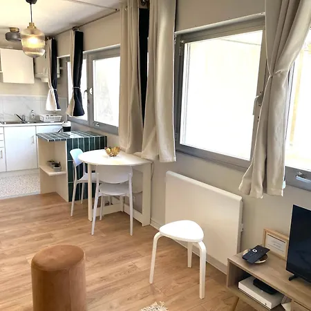 Calme Plein Centre 50m *